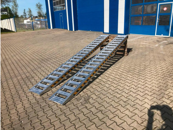 منحدر تحميل Alurampen Satz 4m 4000KG Minibagger Minilader Quad Auffahrrampe *INKL.19% MWST*: صور 2