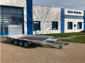 مقطورة لنقل المعدات