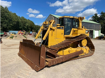 بلدوزر CATERPILLAR D6T