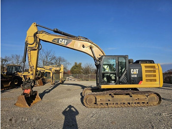حفارات زحافة CATERPILLAR 323EL