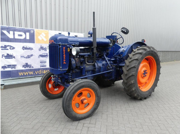 جرار FORDSON