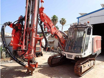 آلة حفر SANDVIK