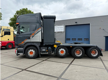 شاحنة جرار SCANIA R 580