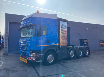 شاحنة جرار SCANIA R 730
