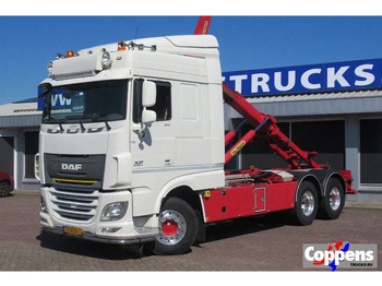 شاحنة ذات الخطاف DAF XF 510