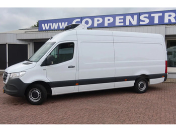 الشاحنات الصغيرة المبردة Mercedes-Benz Sprinter 317 Carrier Xarios 350 Koel/Vries/Verwarmen met Nachtaansluiting 220 Volt: صور 3