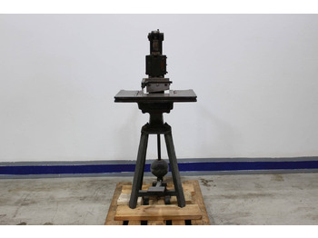 آلة قطع الورق