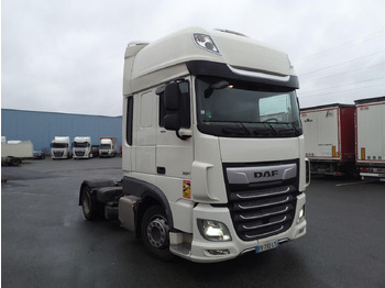 شاحنة جرار DAF XF 480