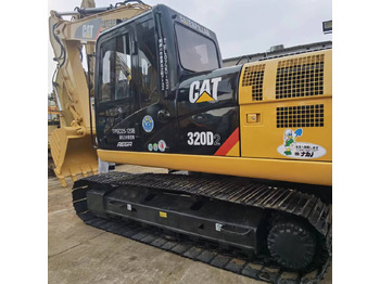 حفارات زحافة CATERPILLAR 320D