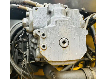 حفارات زحافة Favorable Price Japan Original Good Working Condition Used Komatsu Pc300-7 Tracked Excavator In Shanghai: صور 4