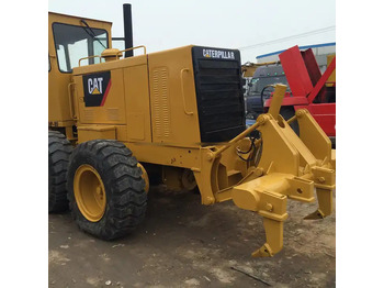 آلة تسوية الأرض CATERPILLAR 140H