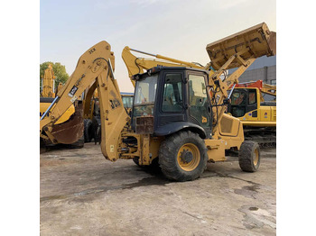 حفار متعدد الاستخدام JCB 3CX