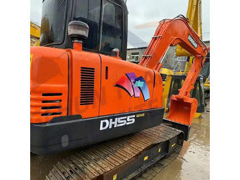 حفارة DOOSAN DH55