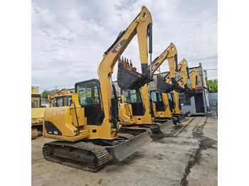 حفارات زحافة CATERPILLAR 302.5