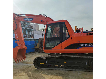 حفارات زحافة DOOSAN DH150