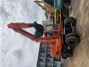 حفارات زحافة Used excavator doosan dx60  excavators earth-moving machinery doosan dx60 dx80 dx75 dx225 dh60 dh60-7for sale: صور 3