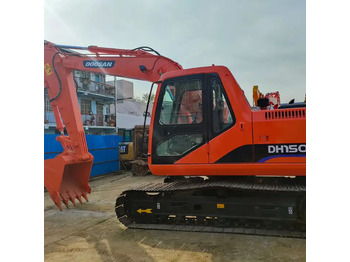 حفارات زحافة DOOSAN DH150LC-7