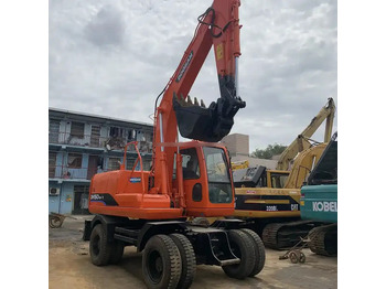 حفارات زحافة DOOSAN DH150W-7
