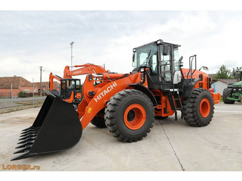 اللودر بعجل HITACHI ZW220