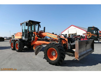 آلة تسوية الأرض NEW HOLLAND