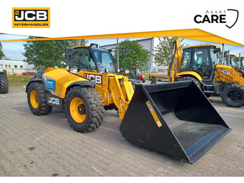 رافعة تلسكوبية JCB