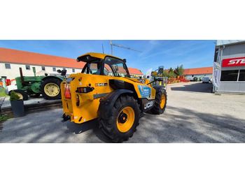 رافعة تلسكوبية JCB 542-70 Agri: صور 3 رافعة تلسكوبية JCB 542-70 Agri: صور 3