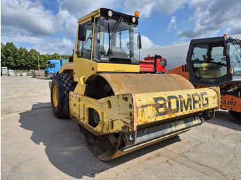 مدماج BOMAG