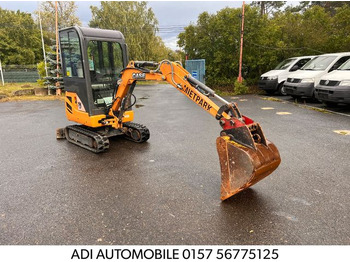 حفارة مصغرة CASE