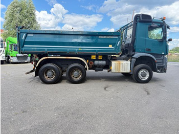 قلابات Mercedes-Benz Arocs 3346 Kipper 6x6: صور 5