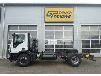 الشاسيه شاحنة جديد Iveco EuroCargo CNG: صور 2 الشاسيه شاحنة جديد Iveco EuroCargo CNG: صور 2