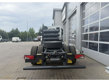 الشاسيه شاحنة جديد Iveco EuroCargo CNG: صور 4 الشاسيه شاحنة جديد Iveco EuroCargo CNG: صور 4