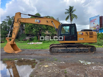 حفارات زحافة CATERPILLAR 323D3