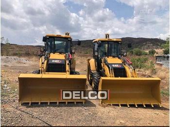 حفار متعدد الاستخدام CATERPILLAR