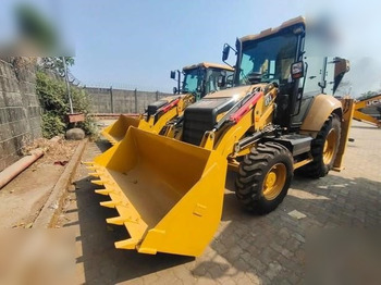 حفار متعدد الاستخدام جديد CATERPILLAR 424: صور 4