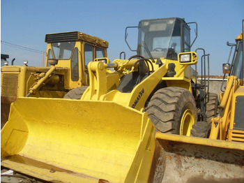 اللودر بعجل KOMATSU WA380