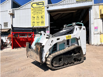اللودر المجنزر صغير BOBCAT