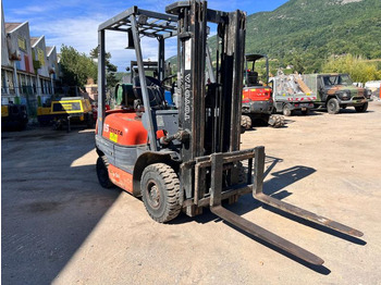 رافعة شوكية تعمل بالغاز Toyota 426 FGF15 CHARIOT ELEVATEUR A GAZ 1,5T 4,3m: صور 5