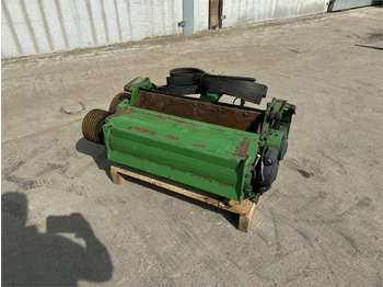مقطورات الاعلاف JOHN DEERE