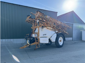 آلة الرش المعلقة