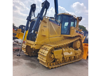 بلدوزر CATERPILLAR D8T