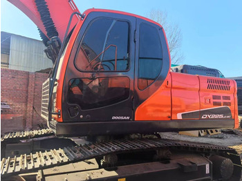 حفارات زحافة DOOSAN DX225LC-9C