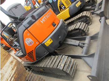 حفارة مصغرة HITACHI ZX30