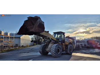 اللودر بعجل CATERPILLAR 966MXE