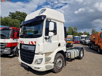 شاحنة جرار DAF CF 400