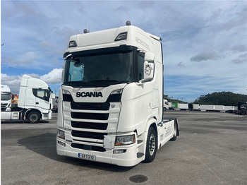 شاحنة جرار SCANIA S 500