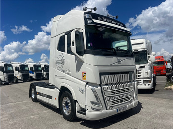 شاحنة جرار VOLVO FH 500