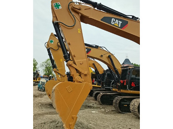 حفارات زحافة CATERPILLAR 330D