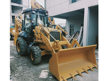حفار متعدد الاستخدام CATERPILLAR 430F