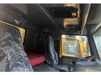 قلابات SINOTRUK HOWO