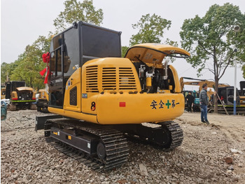 حفارات زحافة Komatsu PC70: صور 3